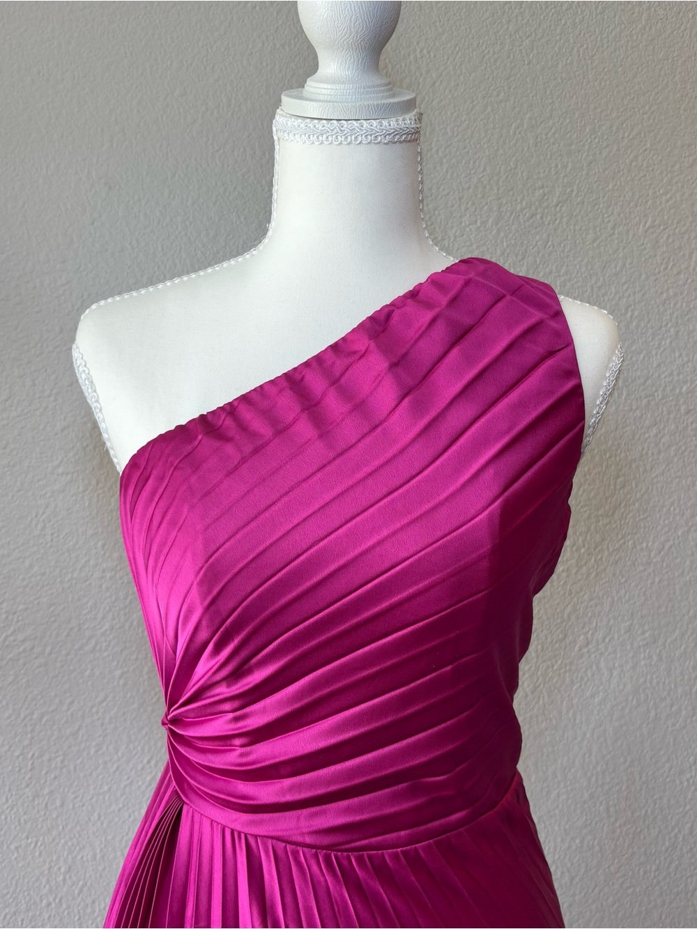 Abercrombie & Fitch Giselle Pleated One Shoulder Maxi Dress XS Fuchsia Formal - Picture 4 of 13
